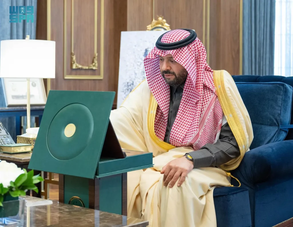 أمير الحدود الشمالية يدشّن برنامج “مختبر تنمية الشباب” على مستوى المملكة أمير الحدود الشمالية يدشّن برنامج “مختبر تنمية الشباب” على مستوى المملكة